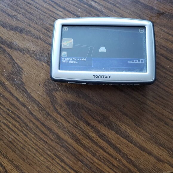 TomTom XL GPS N14644 Unit Only Preowned - Picture 2 of 4